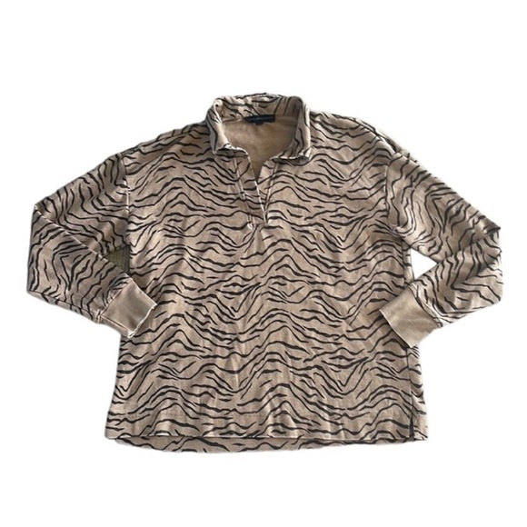 Jane & Delancey Size Large Long-Sleeve Zebra Printed Top. - Picture 2 of 6